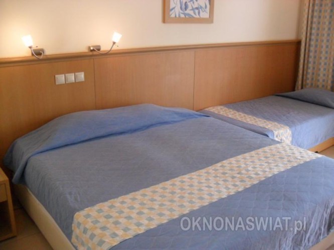 04a82f768552d9b80d5ede238d62c535b7c28df5