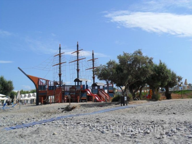 0652e1b45f06cd44674fd2c066ee6229bd623a85