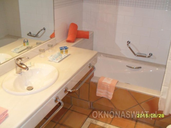 0799d7a89b4e3c47f4055c833b3d731949a2877a