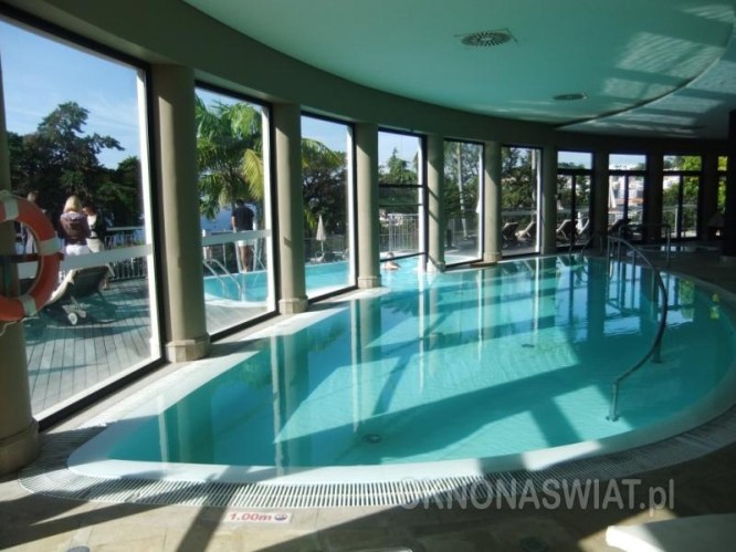 0a84ff0d359f84d955e75bc5324ca9a3a17300cc-1