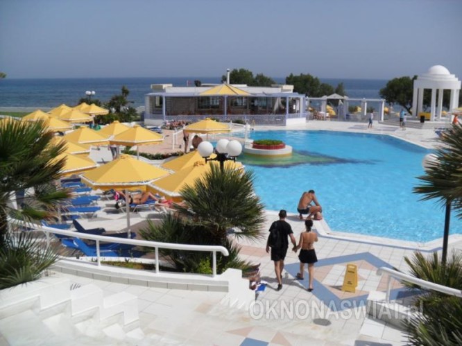 1372d48706074bdfd621fed416594f1271af87fb