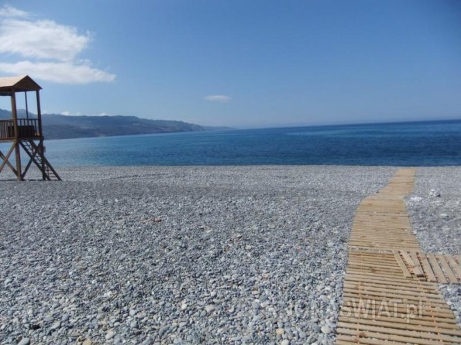 2e8d8a9a719f92e975e5fe4bfb6c953582156d19