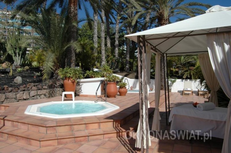 308c154020040a940f6c1c03ce0dec5c9433edf7