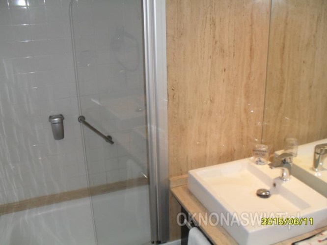 30e1539f91da69446bfcd6790785b624a38de8fd-1