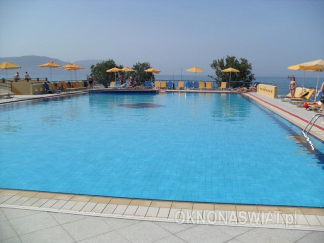 35e0a09a7ed854506448735327e1508f8f105732