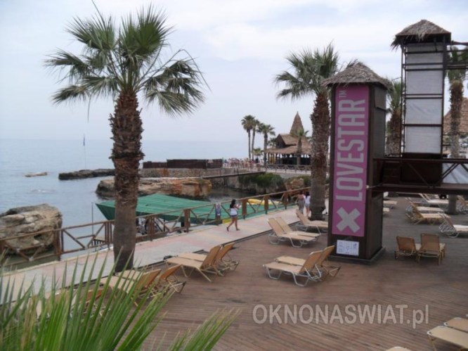 3e989c26cc95d15080e8e6d27ab9d45f323d6e00