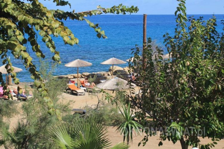 3fb65bf9f757796aa11a338903d0d7bdfdc3b22a