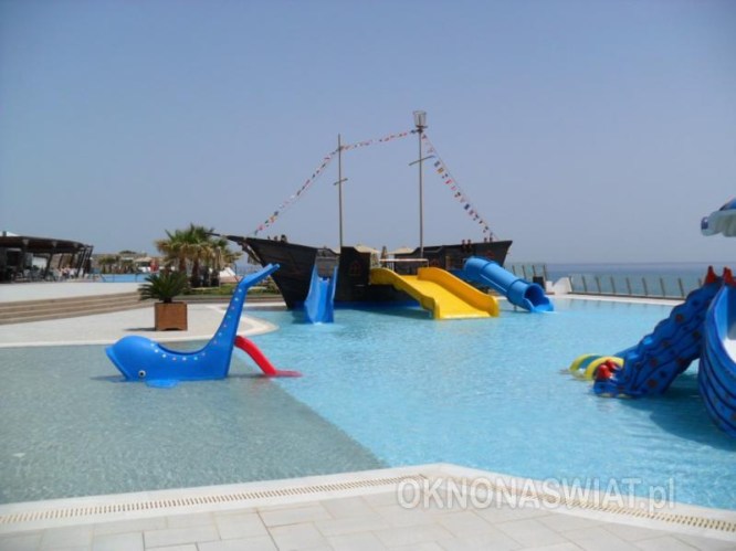 41f685e4921f4697b3b21aee8fd71e2b4b763041