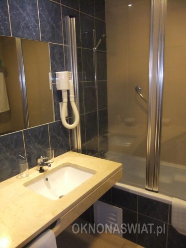 42c18b5dc31f0edc1ebf8b4a0a19ac70cec814b2