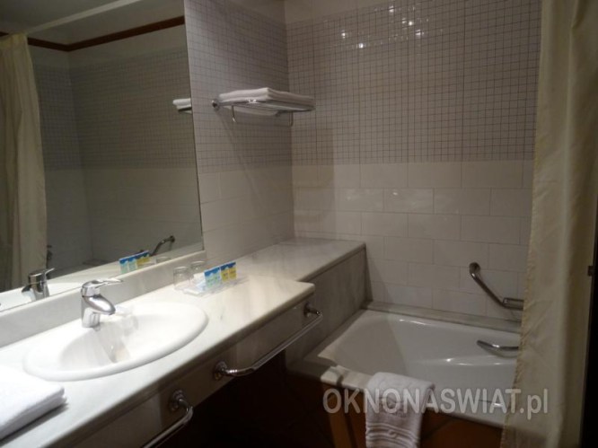 549103d01cd7b2ada791ebda0d2e5b6daff67c63