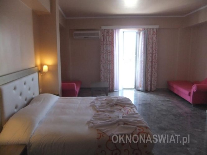 595f50a8ee865232cf6bc7b47188eee30bf6ae06