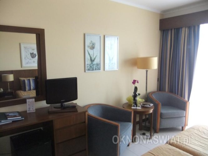 5c76829bff56694b512f86f4fba7f09b1d90b6cd