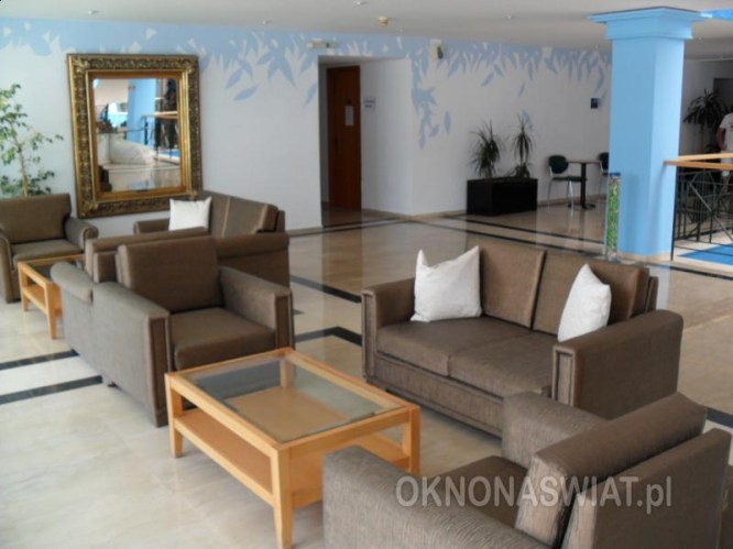 6a96a86e8adf24175a406fab43c428ab6a68dff5