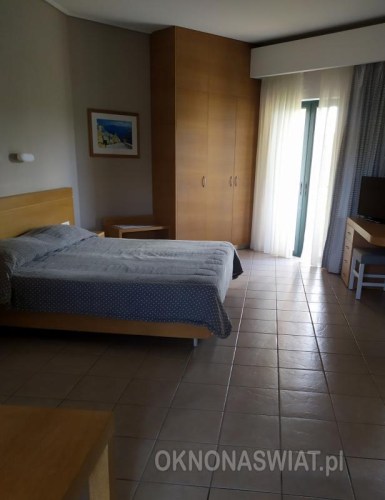 6d7ecbcb10cd497f8f3ff327840095ecb4732f20