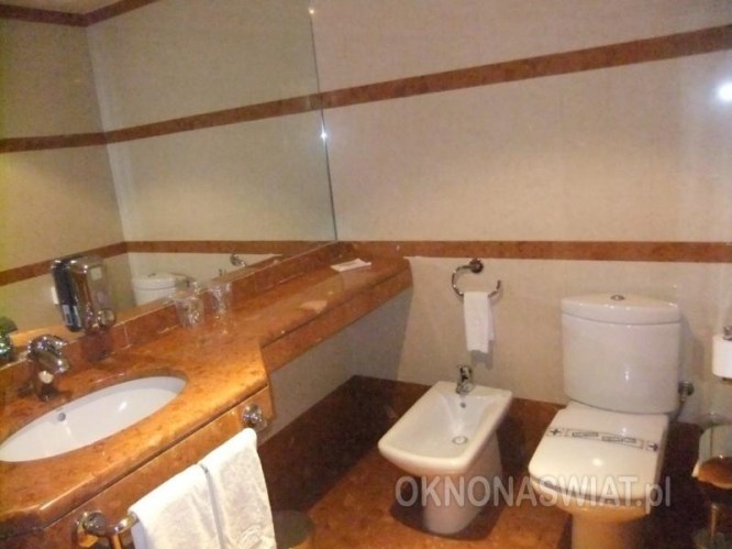 75f363edada1cbf8fc1681bd6bd9225d138c363d