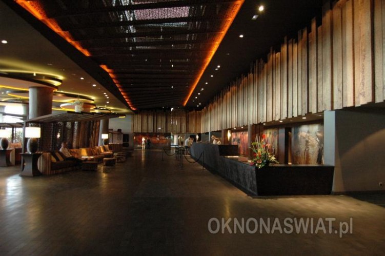 7f87e7d5fdab8d0aa9e19051492b2bf016485ef0