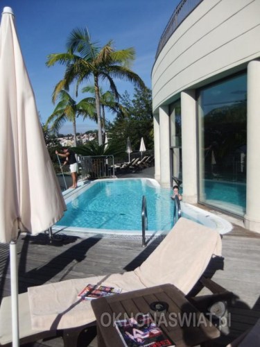 897e1e2b1cca10d01e4c8081a9cbe1947cf1b7eb-1