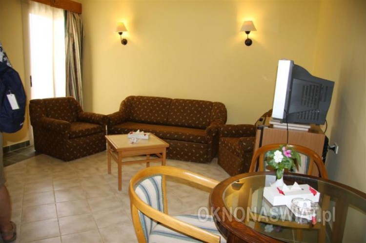 8a430df1e943575c96a39e19a2f8d31602c8e83e