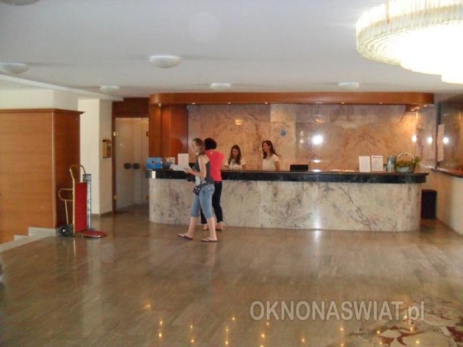 8c660b63a6cf84af89bc01242c27597c3bf20c89