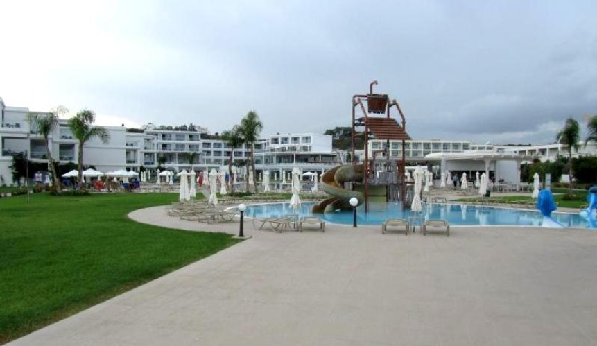 944970192e38d3ec38bc43ab4c15ed1a3a9ba548