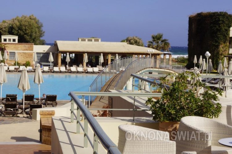 97b6576fb3cb43f65aff43717c8867f934ccdae7