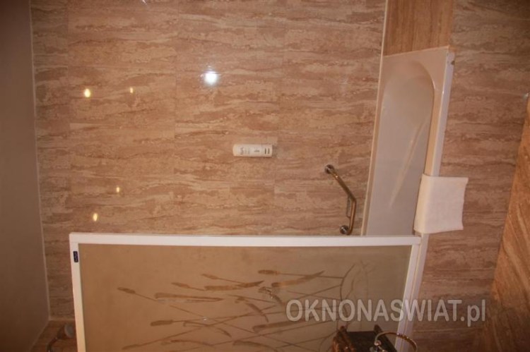 a4073e12dc8ac73a7b4407ccdb44d928ee4347b7