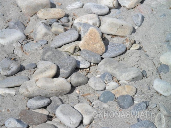 afb3efeae1736f53d8284c1cabb301a48b70706c