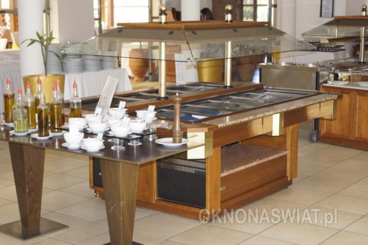 b0a1fd39bc4a317f1f13fb26ae677039cd1a6706