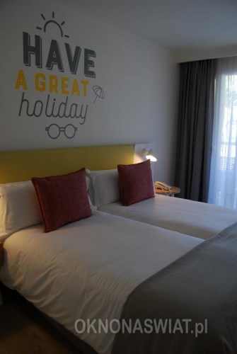 b5821c49f929f724e8033dec469806576a7ae336