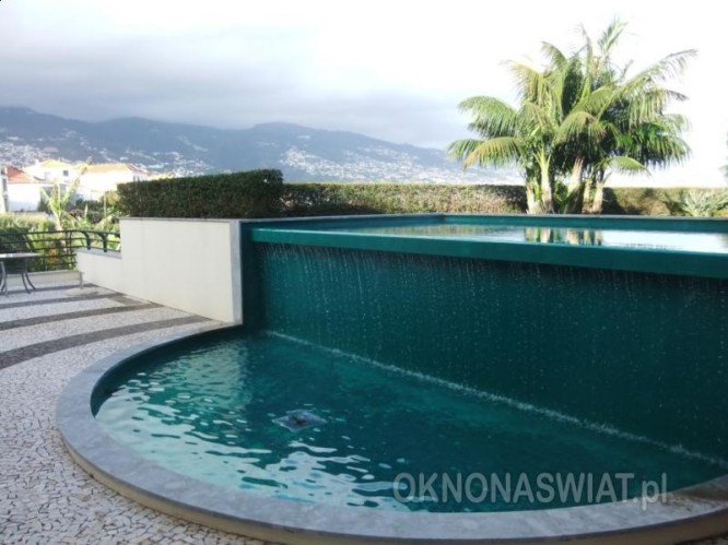 b699274afda23f0502cf47b4f5af3388657bdf78