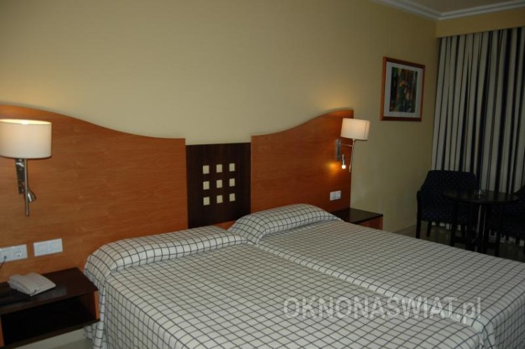 b6e237f2dc7b4e7c51ba9ce654e6c6e0ca79fc6b