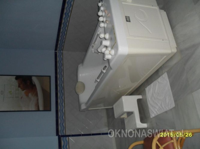 b793fdf3ac9cb9b78568da0d2736144208567644