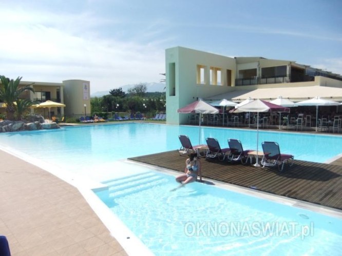 b8f54a5437b2c43f199a8dc4daf1158d22d90042