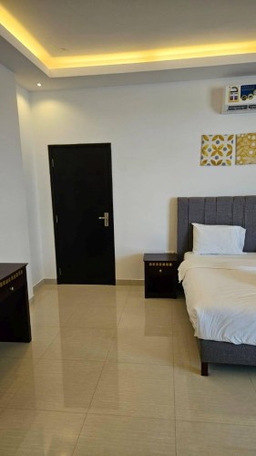 bbde6115-c189-499c-8cad-5616c1190599