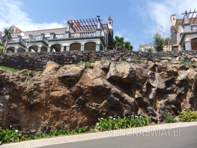 c18496eb910e560dbb1b603f7015604fd6e6a7c3