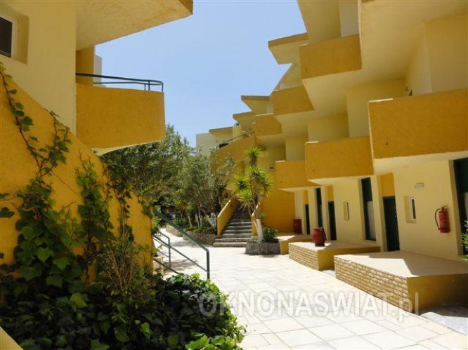 c4d25a01c1eb70d8025b928d8818add08964a152