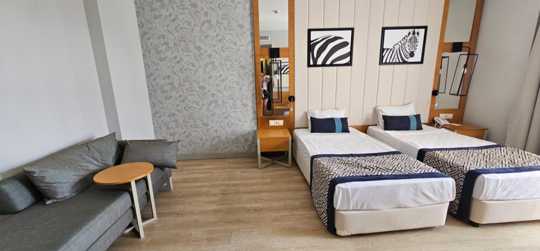 connection-suite-zdj4