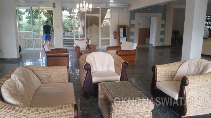 d1876b40877a03055bac3752bc62fe2765e90085