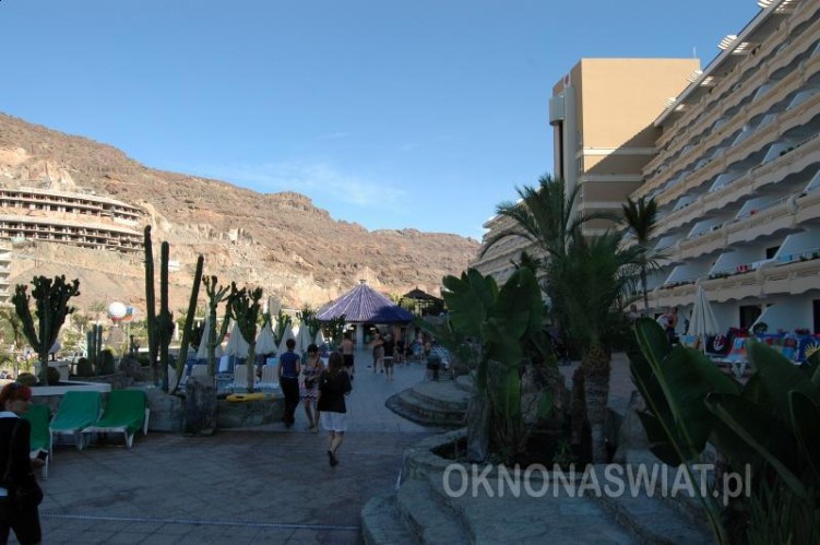 d43b9929c28877ac5fef0503419a734477ccc4f0