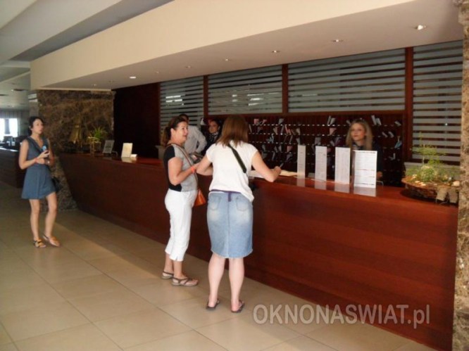 d8f3eb582e2403ccf7724fa4d83917162e0ec00e