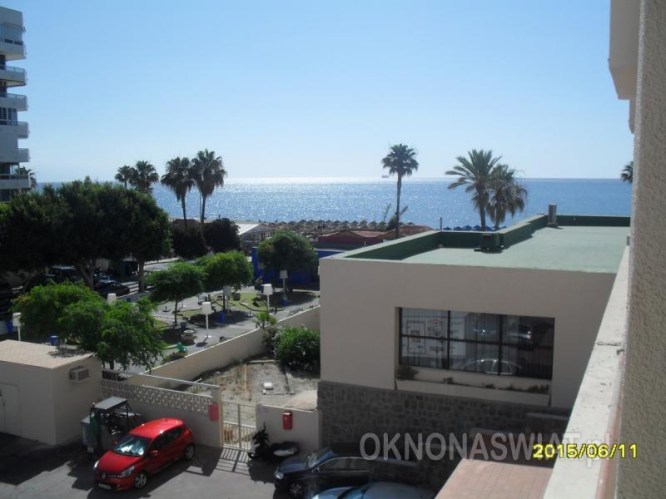 dbe8485ffa4b37548a7291757d97f4e36ffdafbd-1