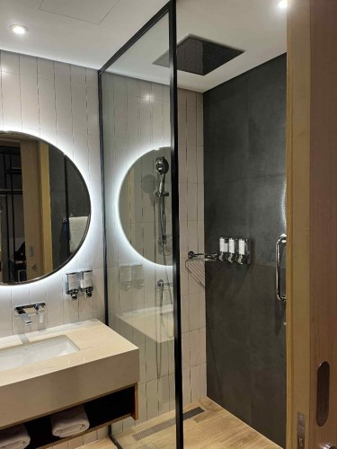 e15127bb-09f1-4663-a3b1-eb96a1aac2ee