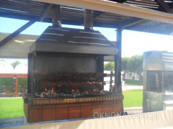 e5d96c00f0e8f8a20be1bf25126b6664d024fe7b