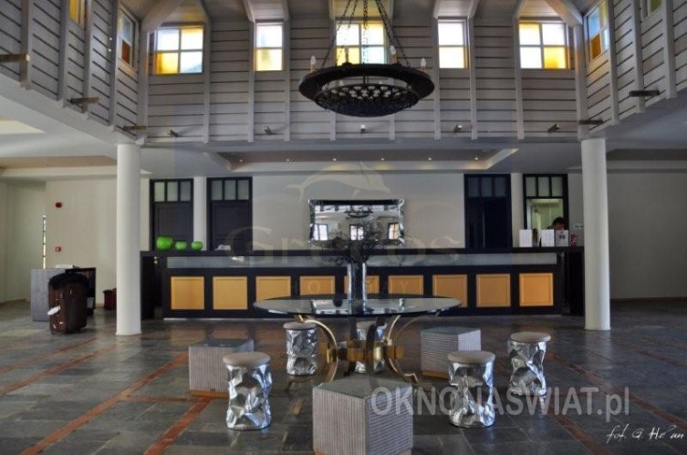 e8958a2c2820e964ea1d31a30567ddb69ba61895