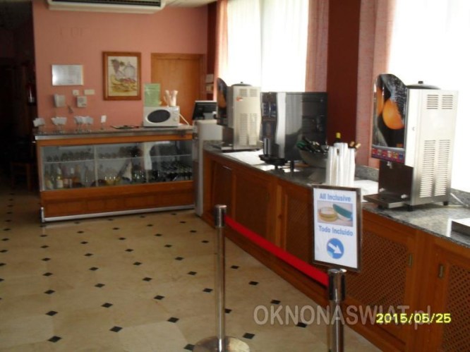 f1b83dffe536e0d2c28791de7d54a7ca3350a848