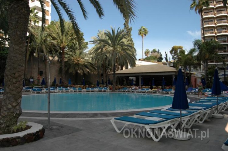 f2cf4c91d3a03b4b8aa979f0f83b755a8d7f2edc