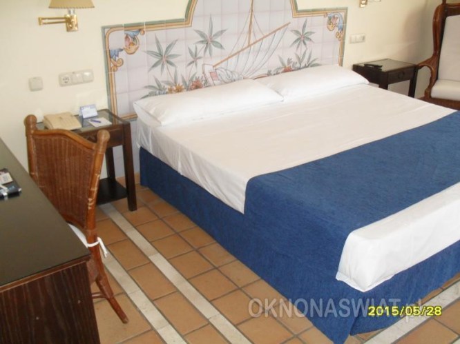 f33f47d59a027fb4f04b1a22b3655dcfad22031c