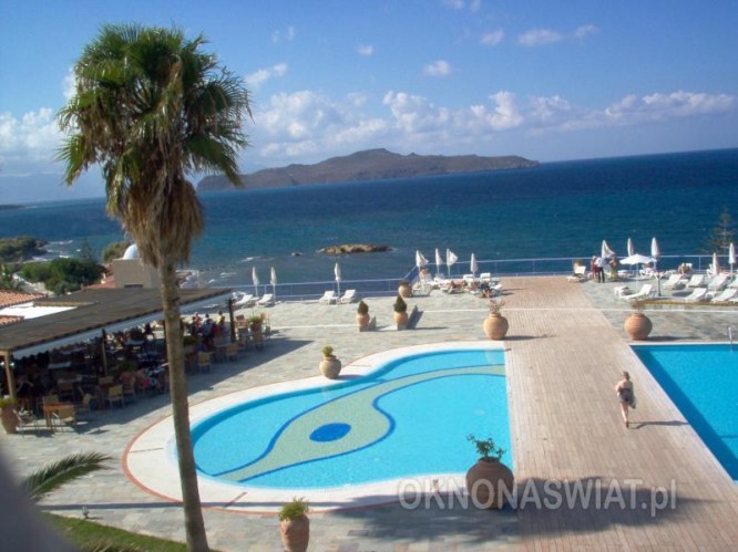 f4051047fba6aee32663ddfbf7fd30538e330125