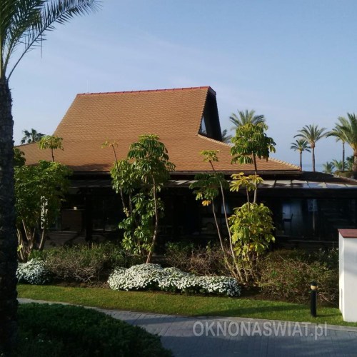 f6482ec2e6e2baeb2e169586e16eb2088035d90e-1