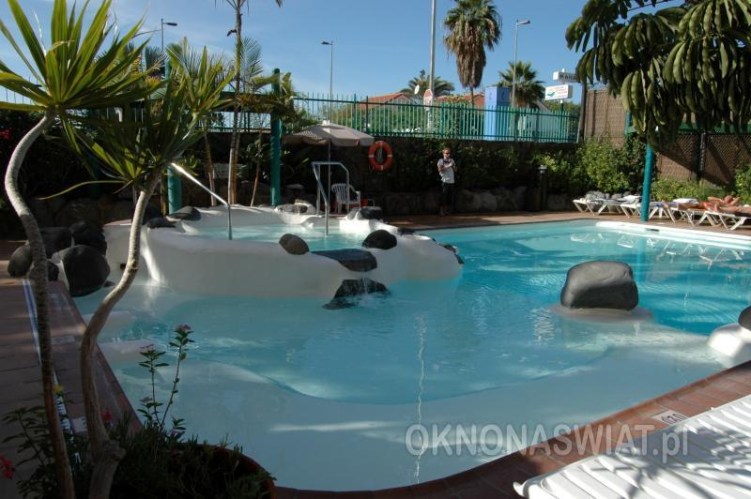 f69dcb83103b11f6d6a24289a784268bb71418b2